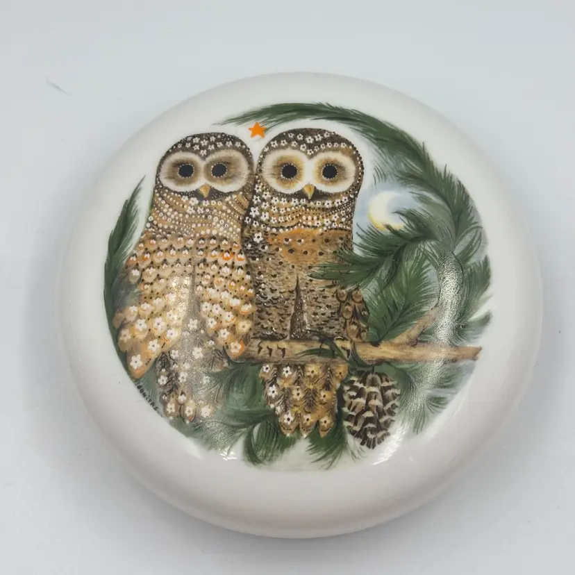 Adorable Owl Pair 2pc Round Trinket Dish 4” 🦉🦉