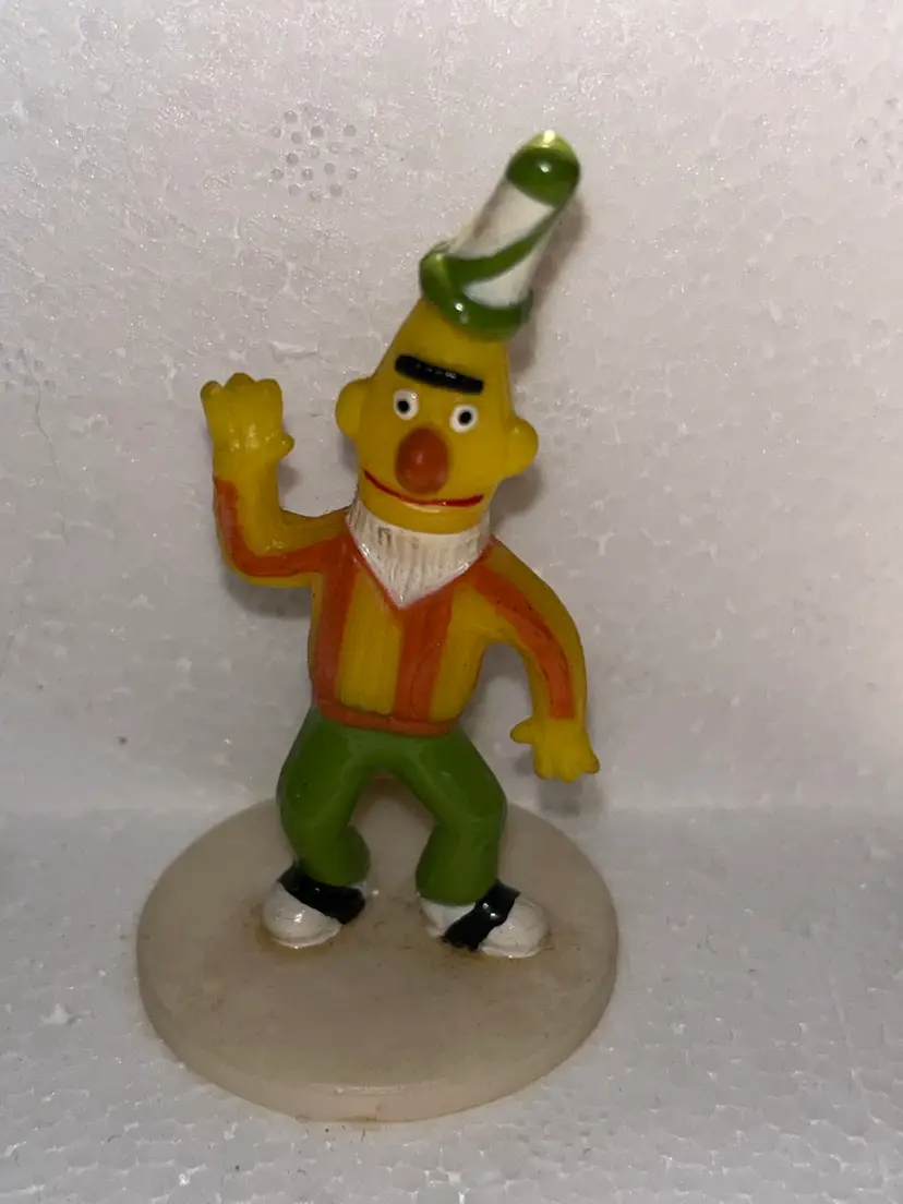 Disney PVC Figurine Bert 1970s wilton