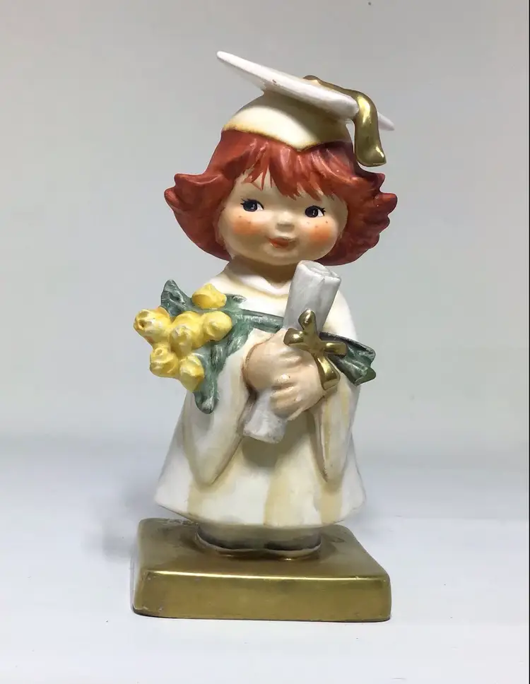 Vintage1970 Goebel Red Head Gap &Gown Girl