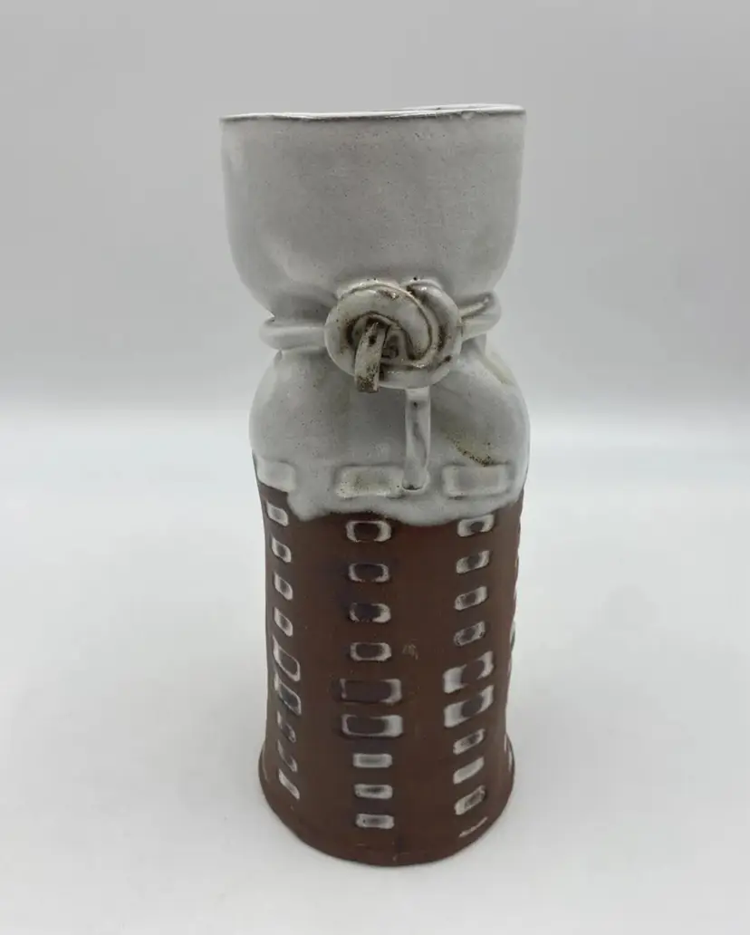 Hand Made In Chattanooga Sophy Ivy Clay Art Pottery Free Form Sack Vase With Bow