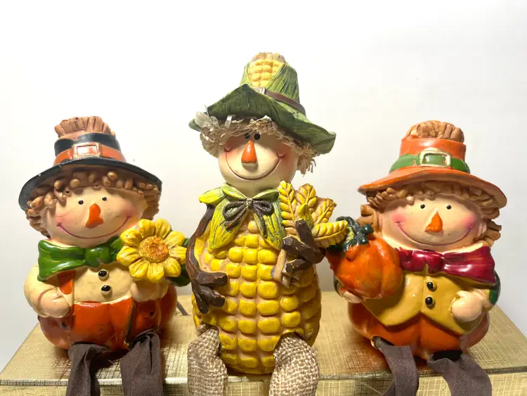 Shelf Sitters. Autumn Fall Halloween Thanksgiving. Pumpkins Corn