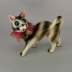 Kitsch Ceramic Cat