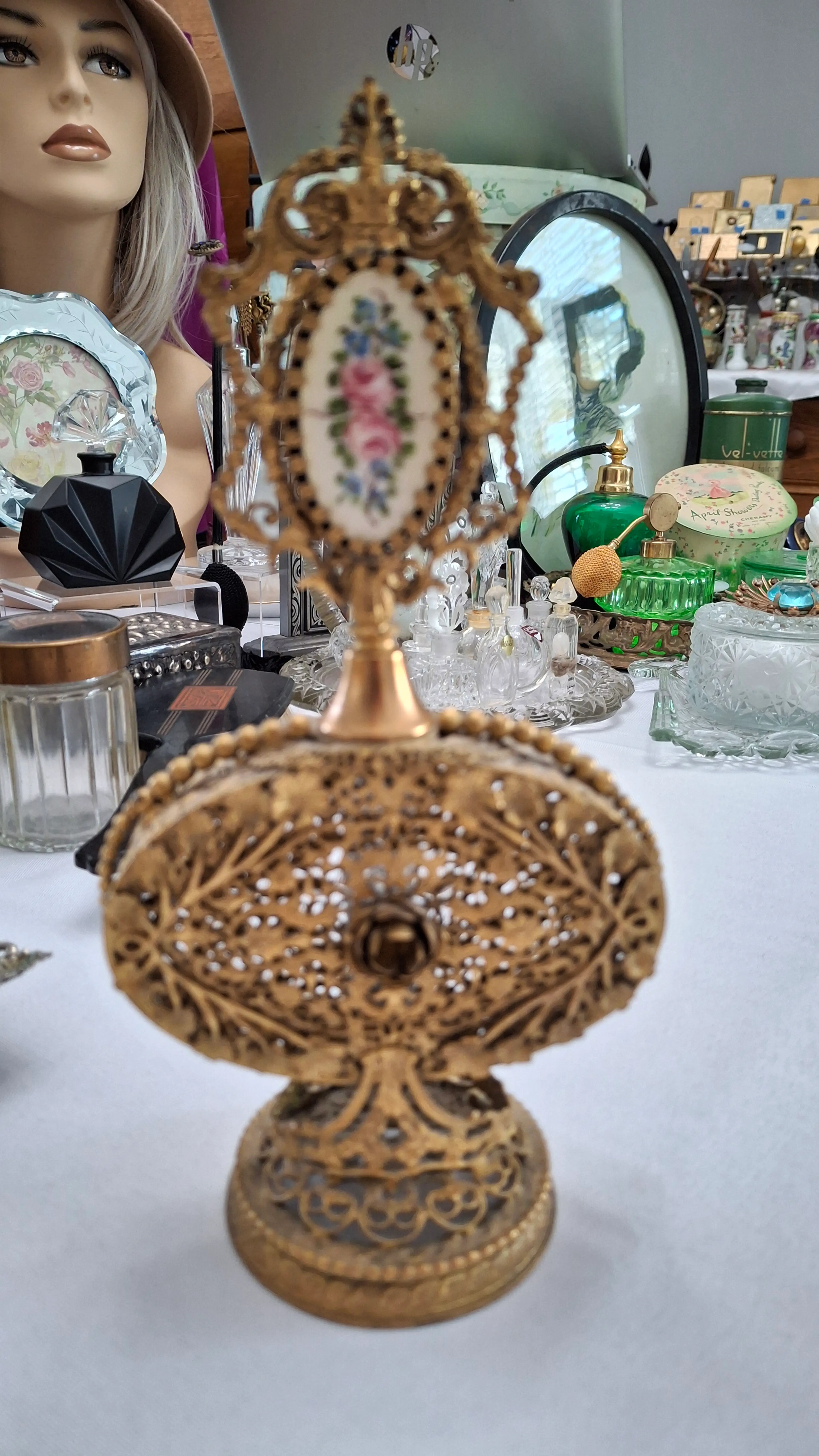 Image 1 of 5