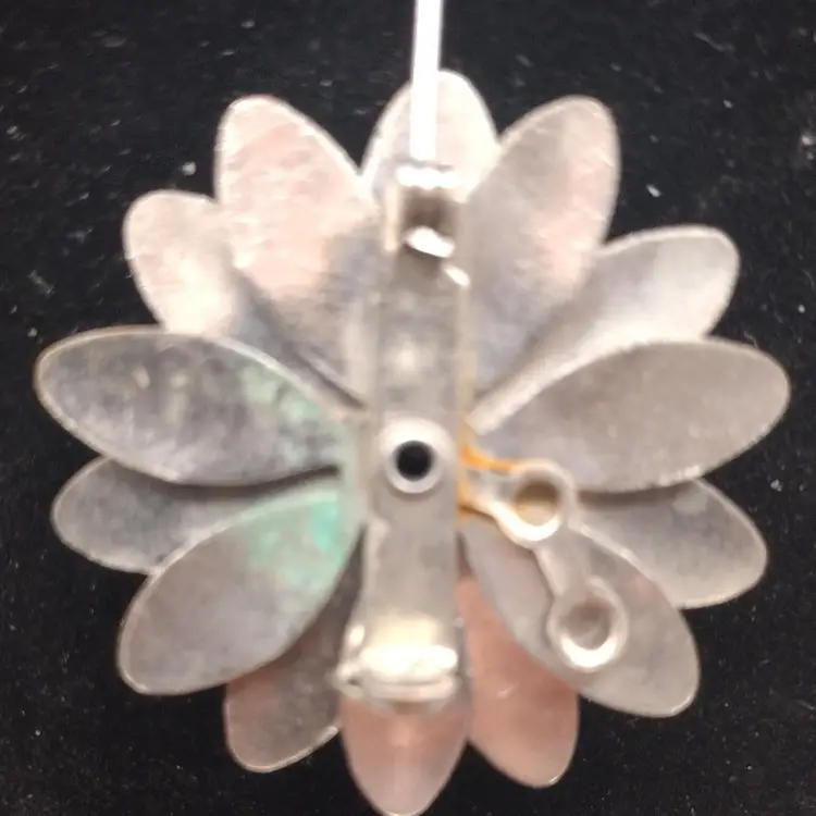 Vintage Silver Tone Flower with Blue Stone Daisy 1 1/2" diameter Unmarked