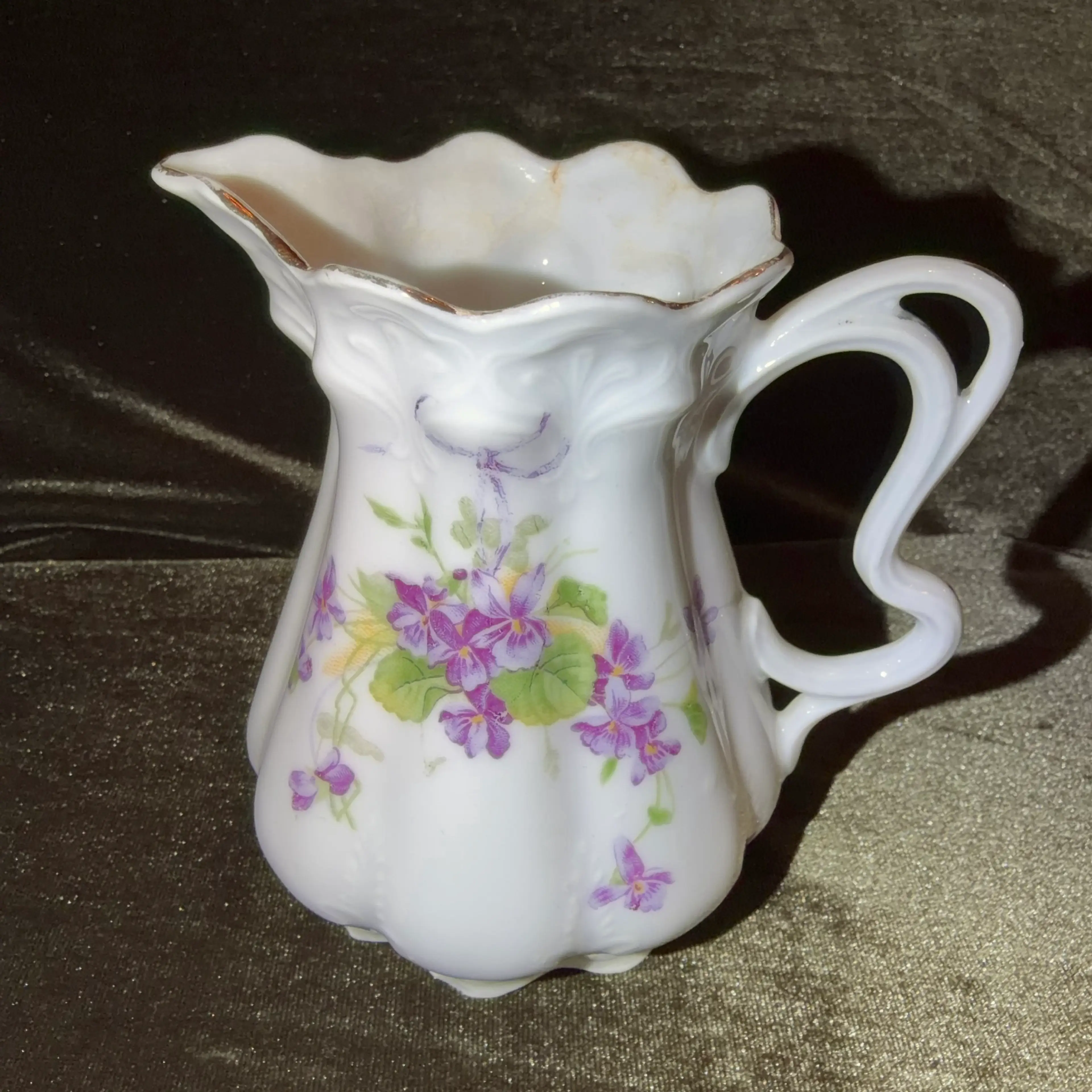 Image 1 of 8