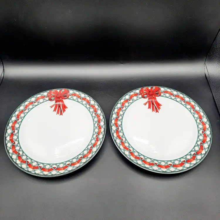 Dansk Nordic Garden Christmas Salad Luncheon Plates Lattice Red Ribbon Bow