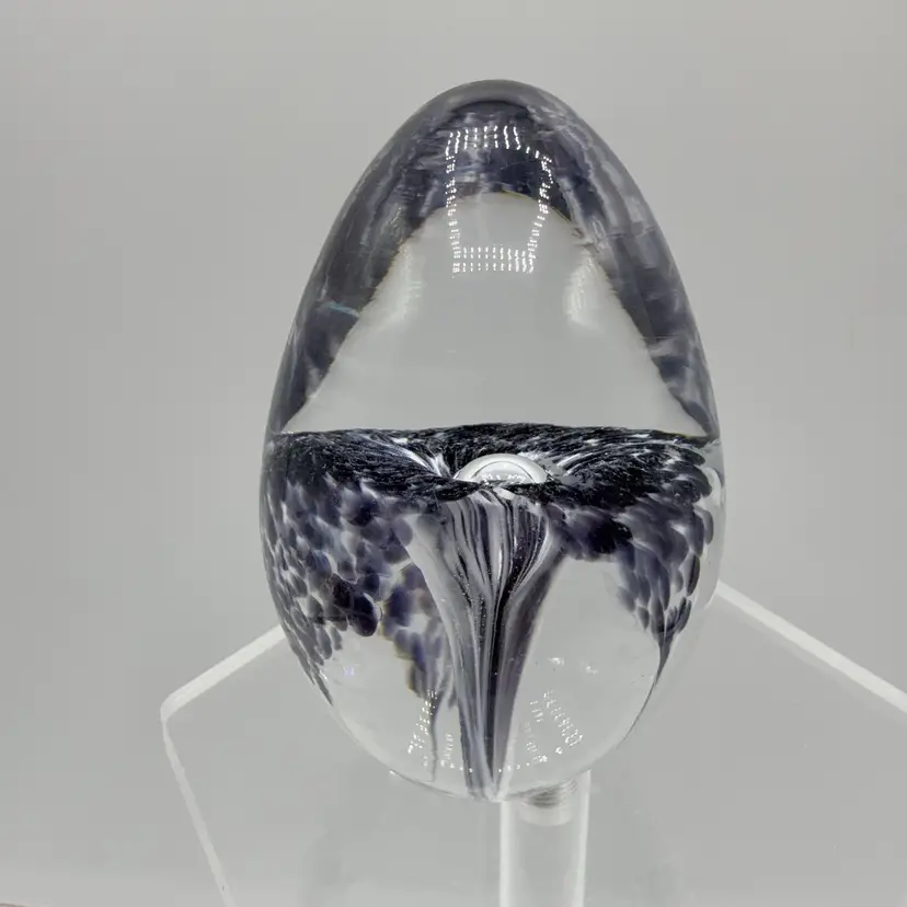 Vitreous Matter Studio VMS Black And White Speckle Flower Egg Paperweight