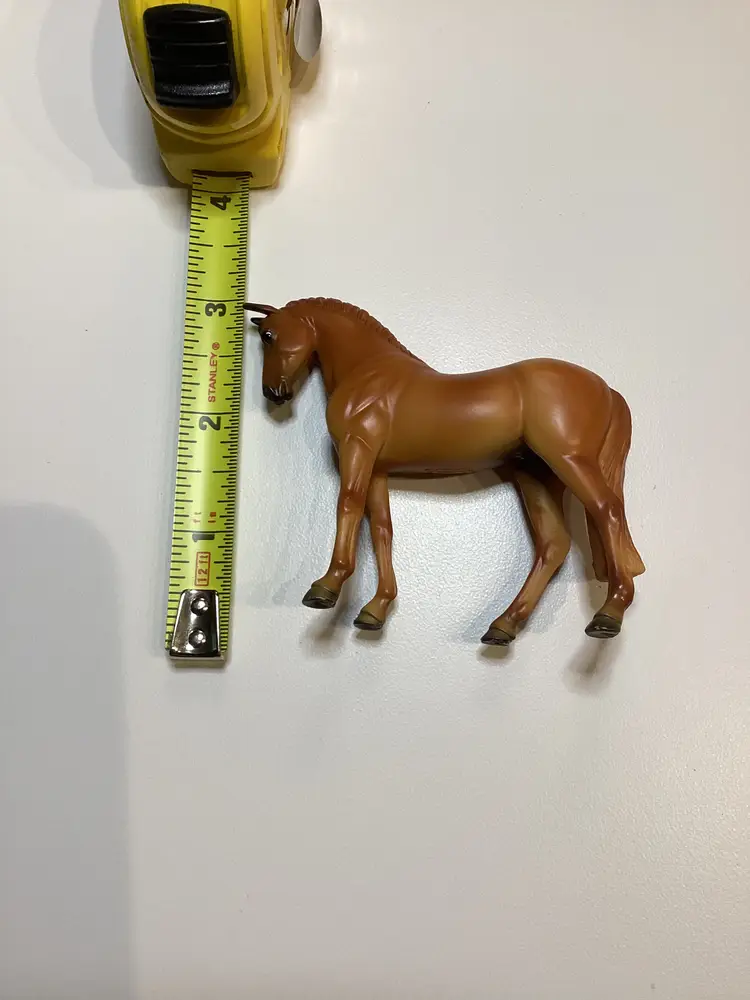 Breyer Horse Stablemate Standing Thoroughbred 3X3 inch