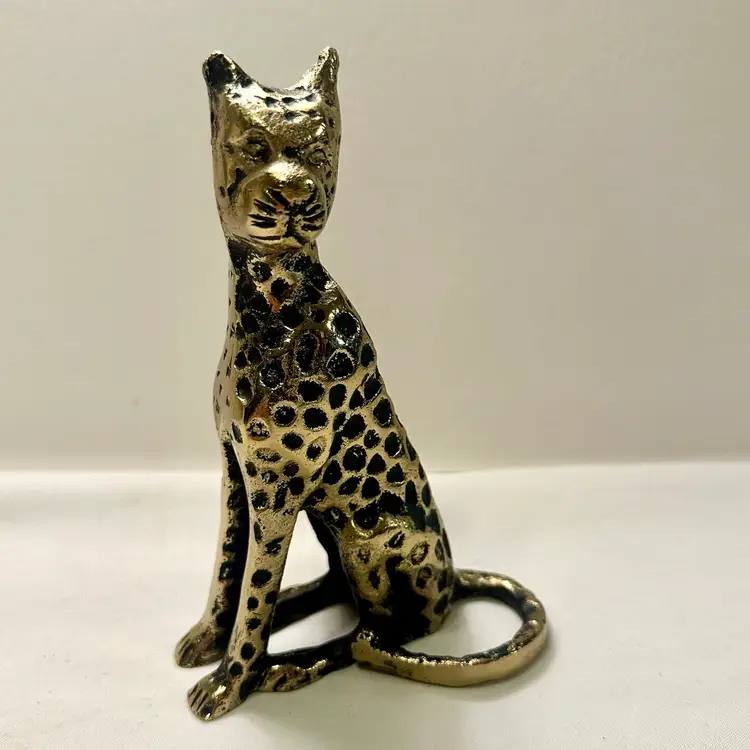 Metal Brass Gold Tone Color Cheetah Leopard Home Decor Sculpture Figurine