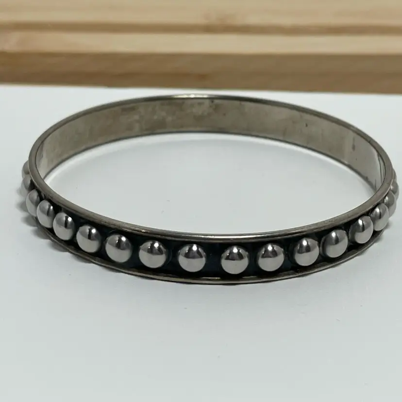 029 Silvertone Bangle Bracelet