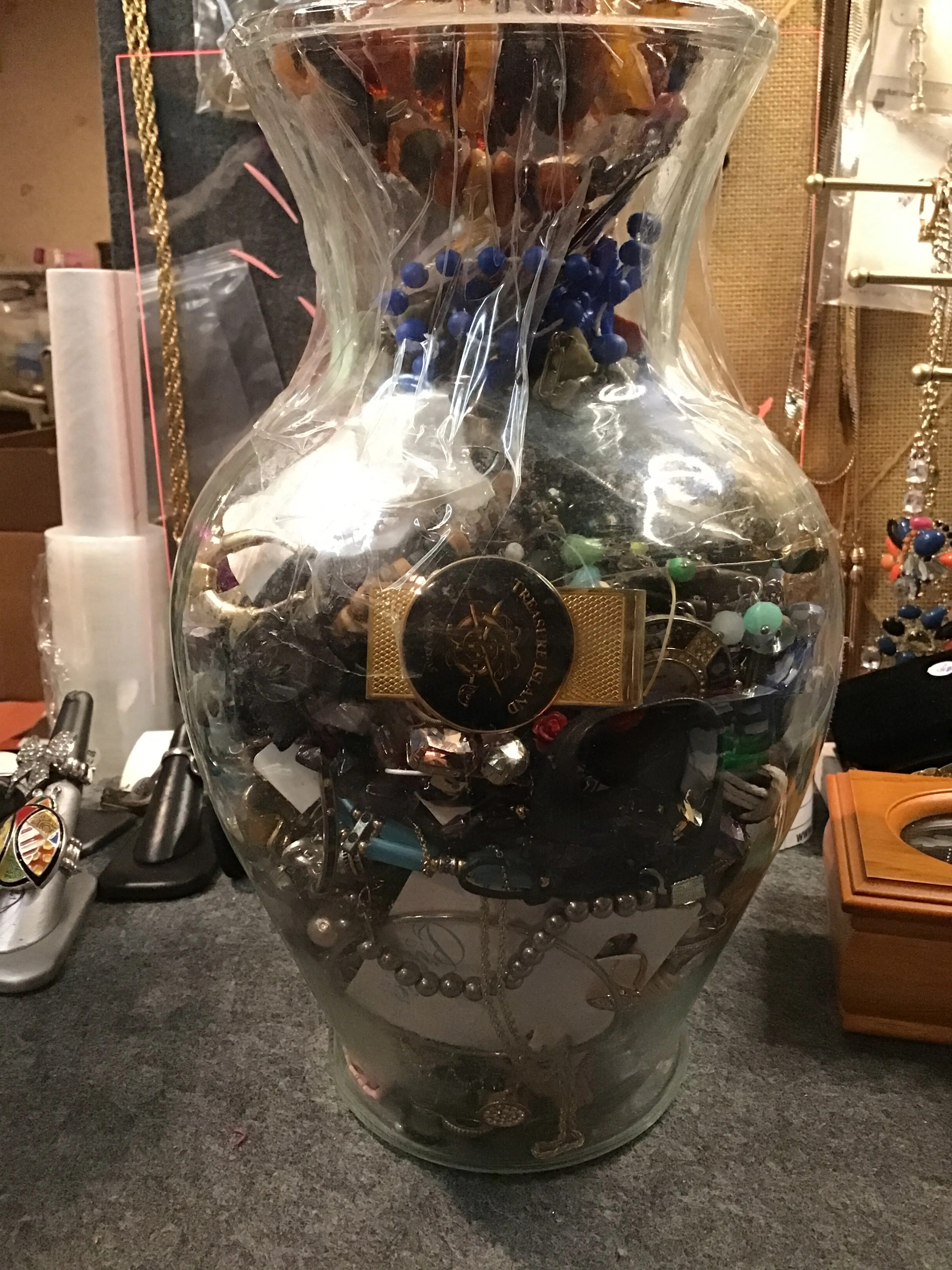 Jump in Update, and start new JEWELRY JAR!