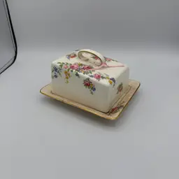 Vintage Royal Winton Grimwades Butter/Cheese Dish