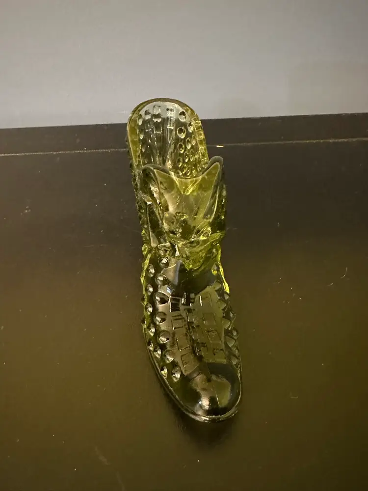 Vintage Fenton Olive Green Hobnail Cat Head Shoe Slipper Heel Boot 5.5”