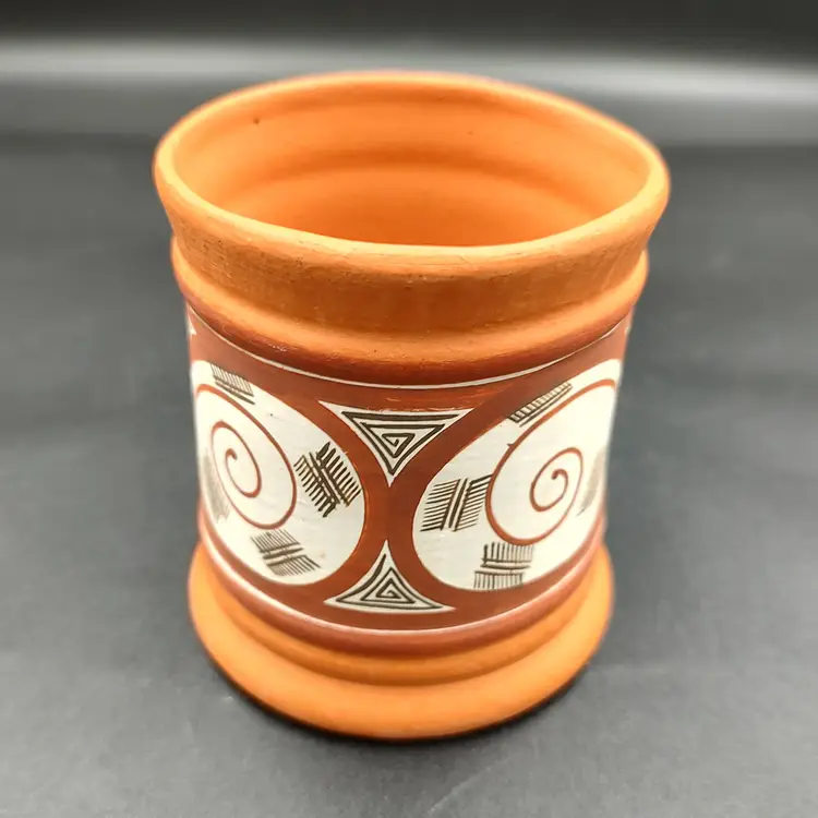 Venezuela Yacambu Art Pottery Signed By Artist