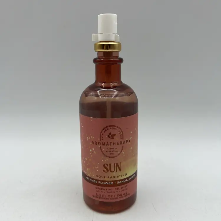 Bath & Body Works Aroma Sun Soul Radiating Orange Flower & Sandalwood Oil Mist