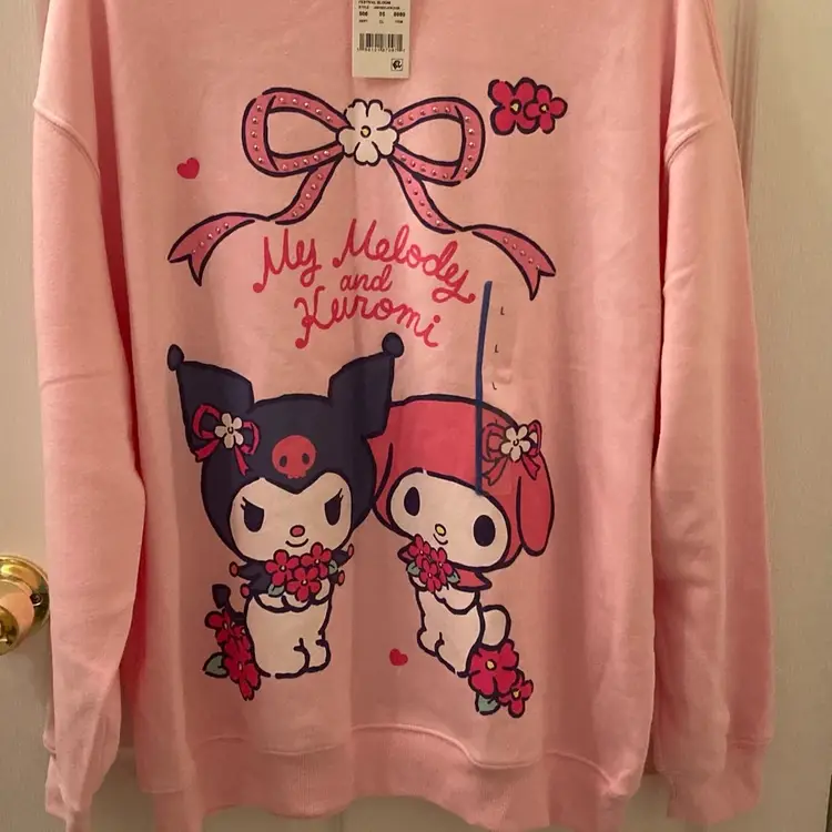 Women's Hello Kitty My Melody and Kuromi Graphic Sweatshirt - Pink NWT (LARGE)