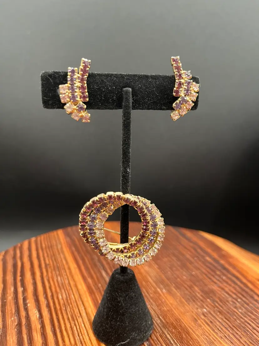 Gold Tone Metal Amethyst & Lavender Pink Rhinestone Brooch & Clip On Set