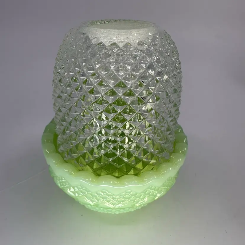 Mosser Diamond Top Glimmer Courting Fairy Light Jadeite 3.5”