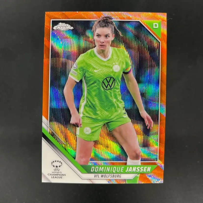 Dominique Janssen 2021/22 Topps Chrome UWCL Orange /25 Soccer Card