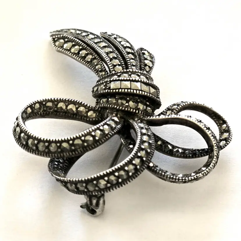 Jewelry Bow Brooch Marcasite in Sterling Stamped Logo JJ 925 - (Judith Jack) Vintage