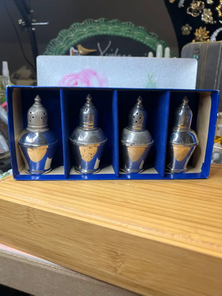 Ginger Jar Shaped Sterling Silver Salt And Pepper Shakers.    2- Sets.