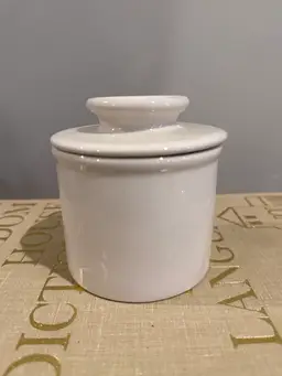 Butter Crock - HIC Earthenware