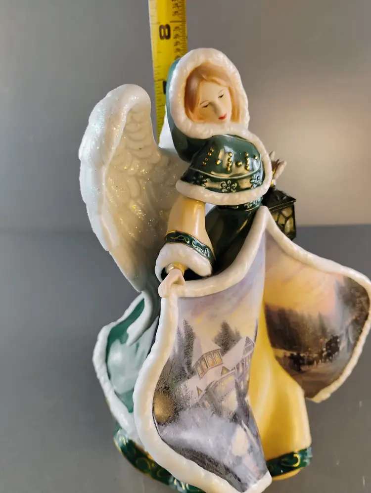 Thomas Kinkade Winter Angels of Light #3 Angel of Peace Illuminated 8" Figurine