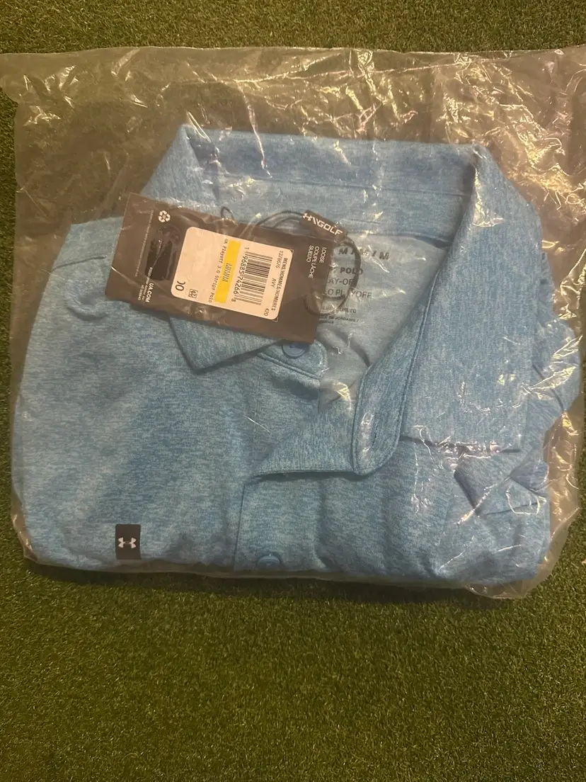 New with tags Under armor Golf Polo Size medium