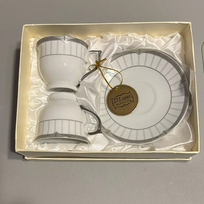 D'Lusso Designs espresso cup and saucer set 2SQ-805 model