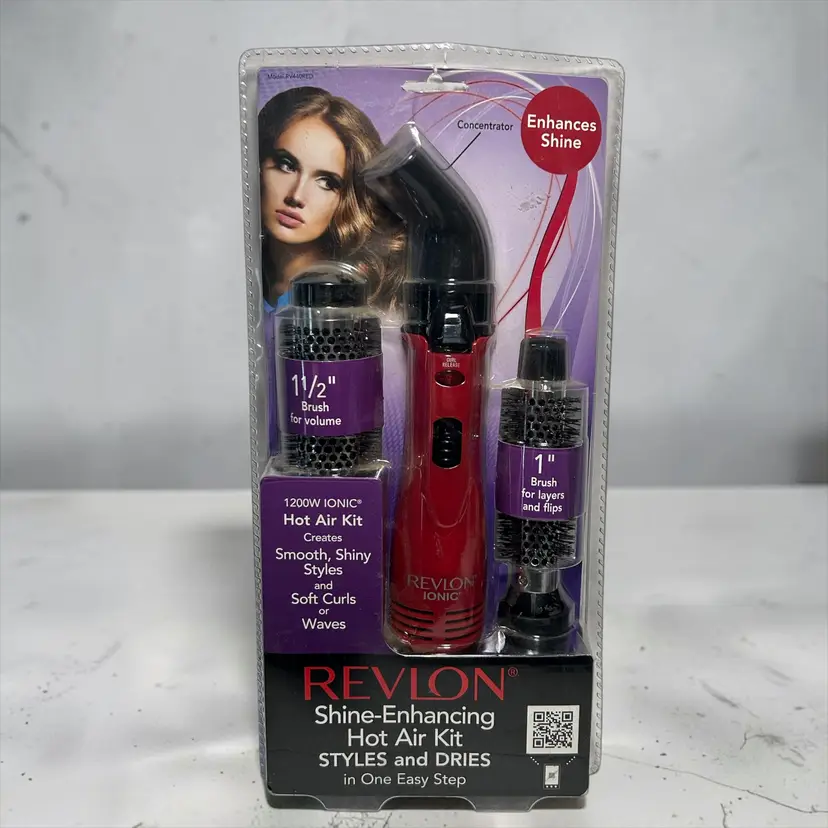 REVLON Hot Air Brush Kit 2 Brush Heads RV440RED Style Curl & Volumize