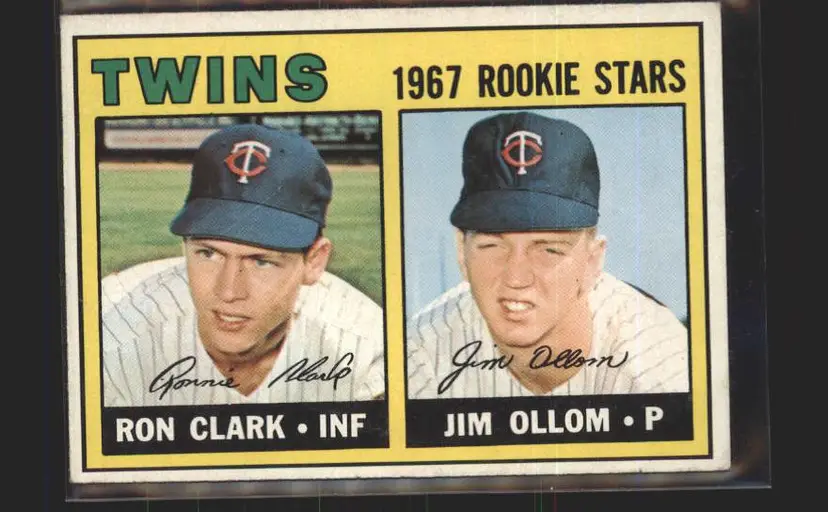Twins 1967 Rookie Stars (Ron Clark / Jim Ollom) 1967 Topps #137 - (140) - Minnesota Twins