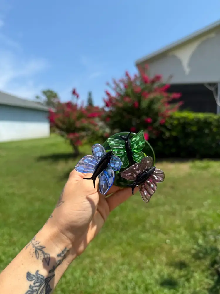 ✨Vintage Whimsical Triple Blown Glass Butterfly Figure✨