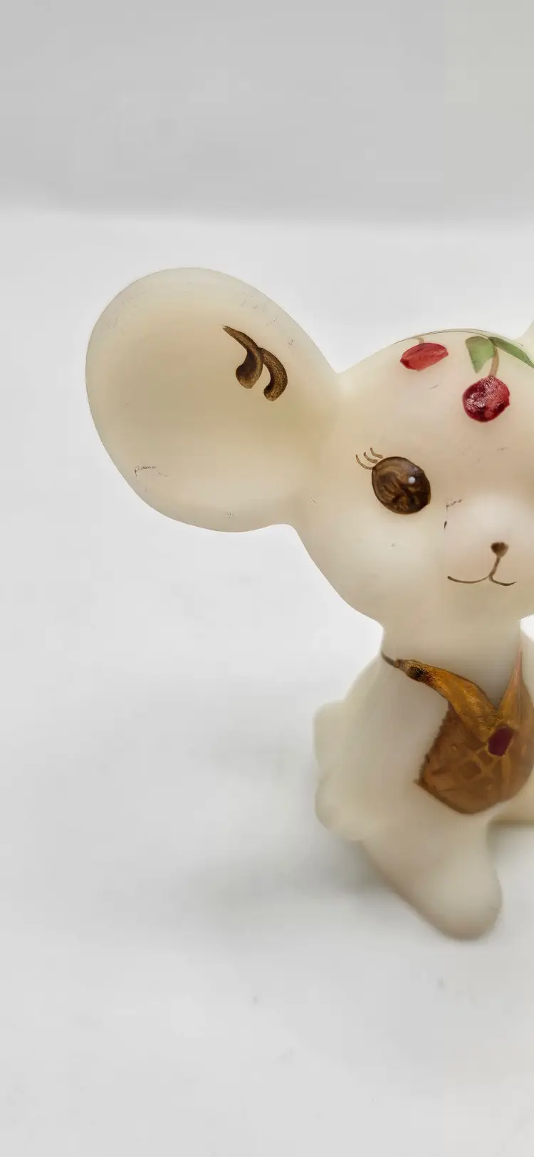 Fenton White Satin Glass Mouse Figurine, Artist Brian Fluharty