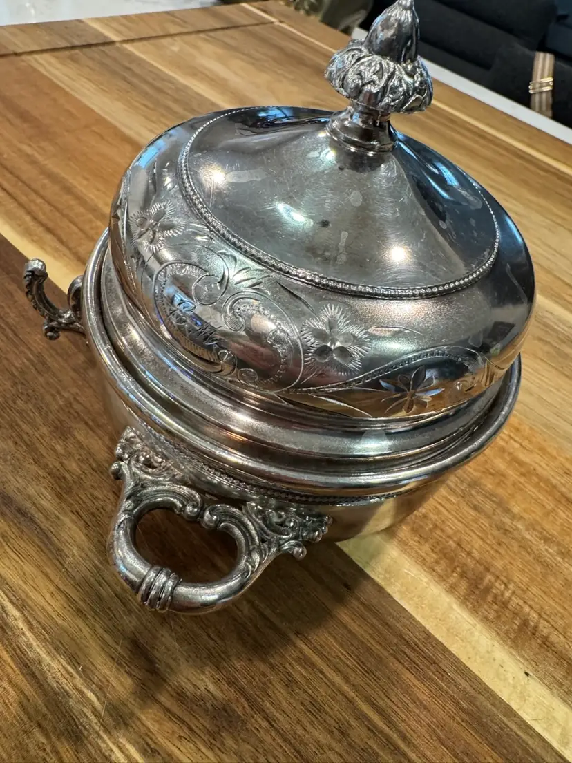 Vintage Silver Plate Covered Dish With Knife Rest
