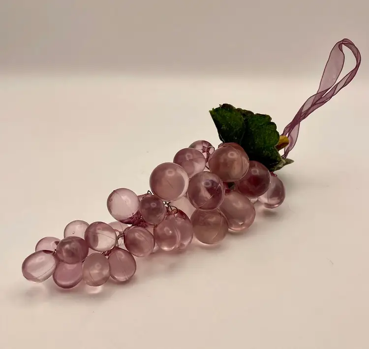 Vintage, MCM, Lucite/Acrylic, Grape Cluster with Sugared Leaves, Lt. Pink/Lilac