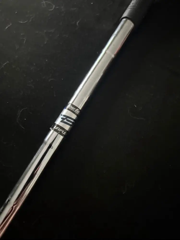 Tour Edge Bazooka SW