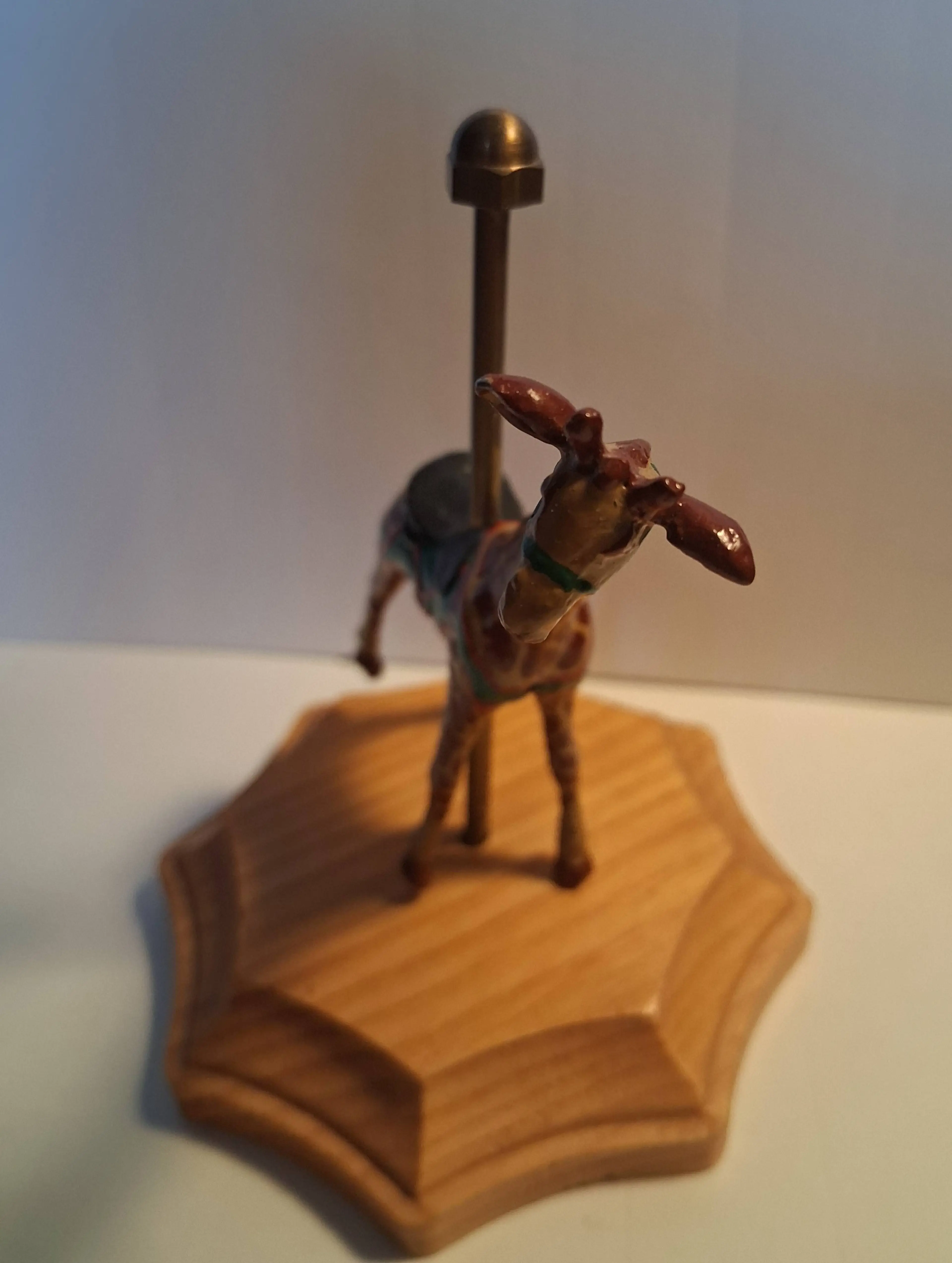 Image 2 of 6