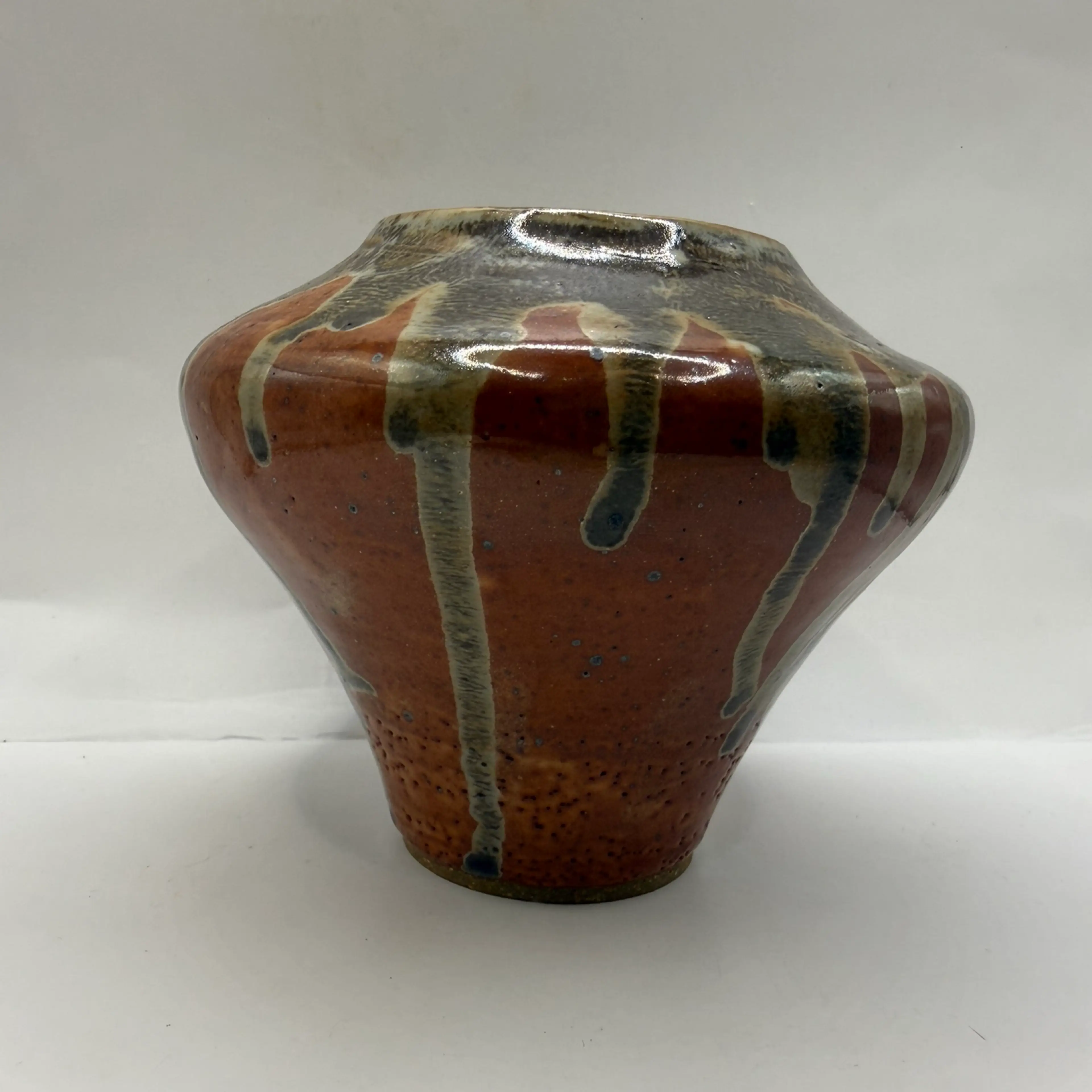 Image 2 of 7
