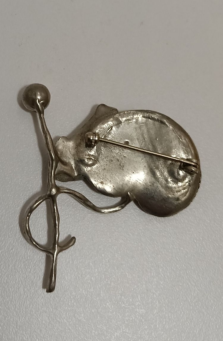 Vintage Pewter Frog Brooch