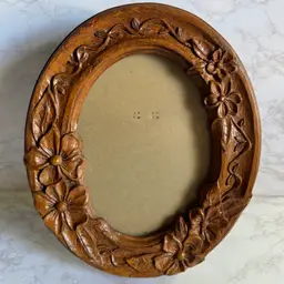 Vintage Hand Carved Wooden Oval Frame with Floral Details 8x10 Photo Size