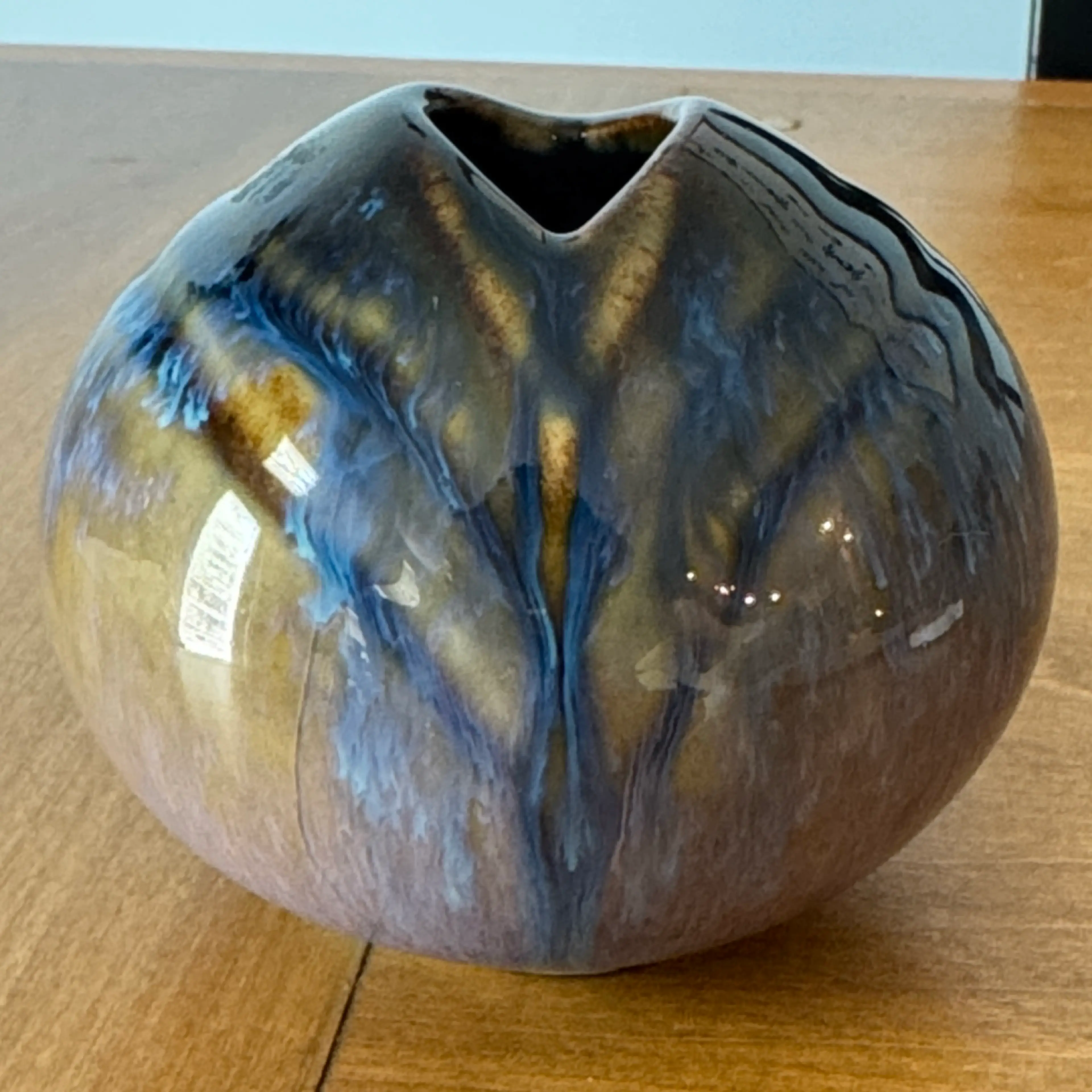 Image 3 of 7