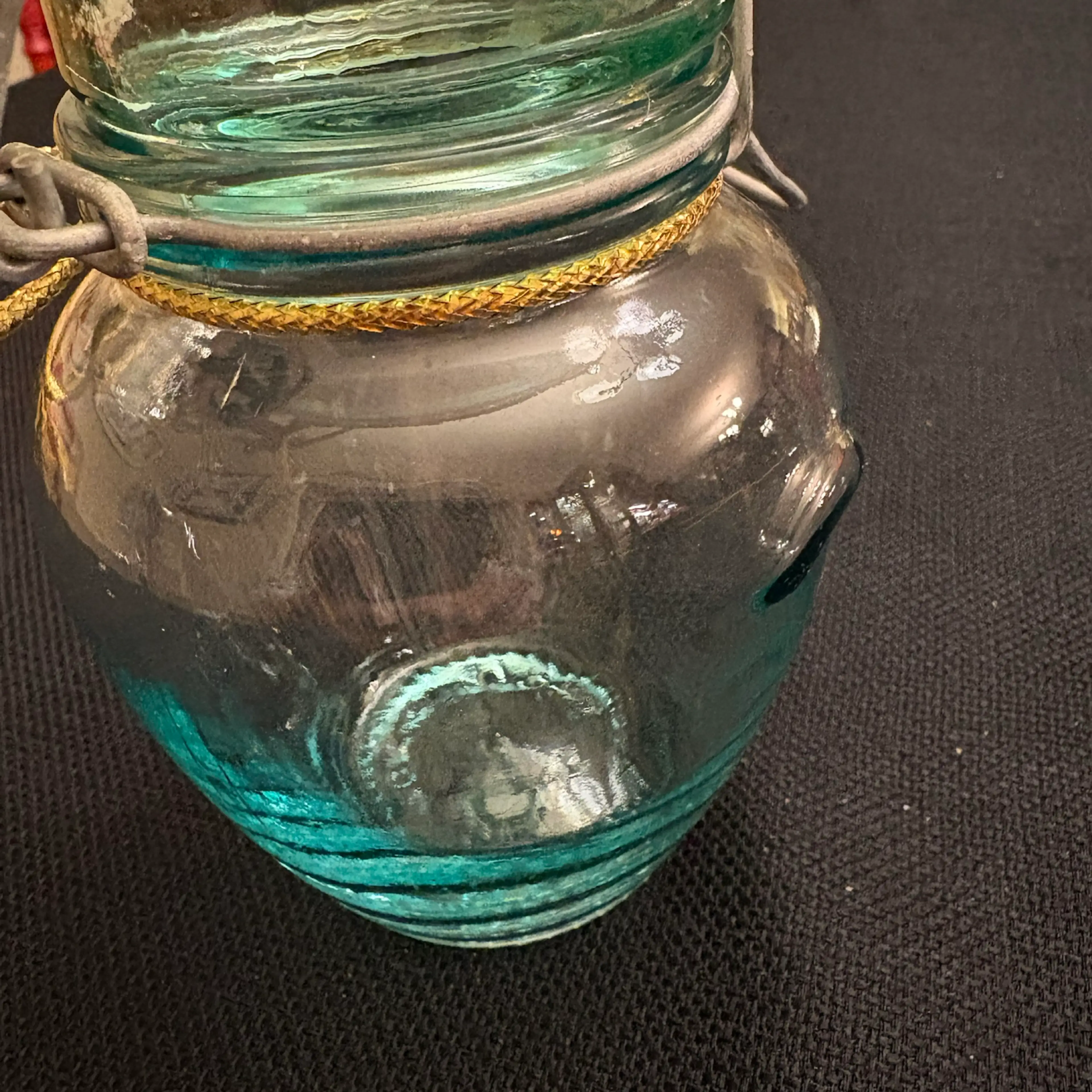 Image 4 of 6