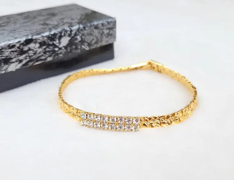 NOS Vintage Gold Nugget Plated CZ Lindenwold Bracelet In Box 7.5"
