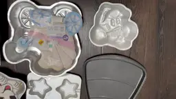 Cake/Cookie Pan Bundle Lot Of 8