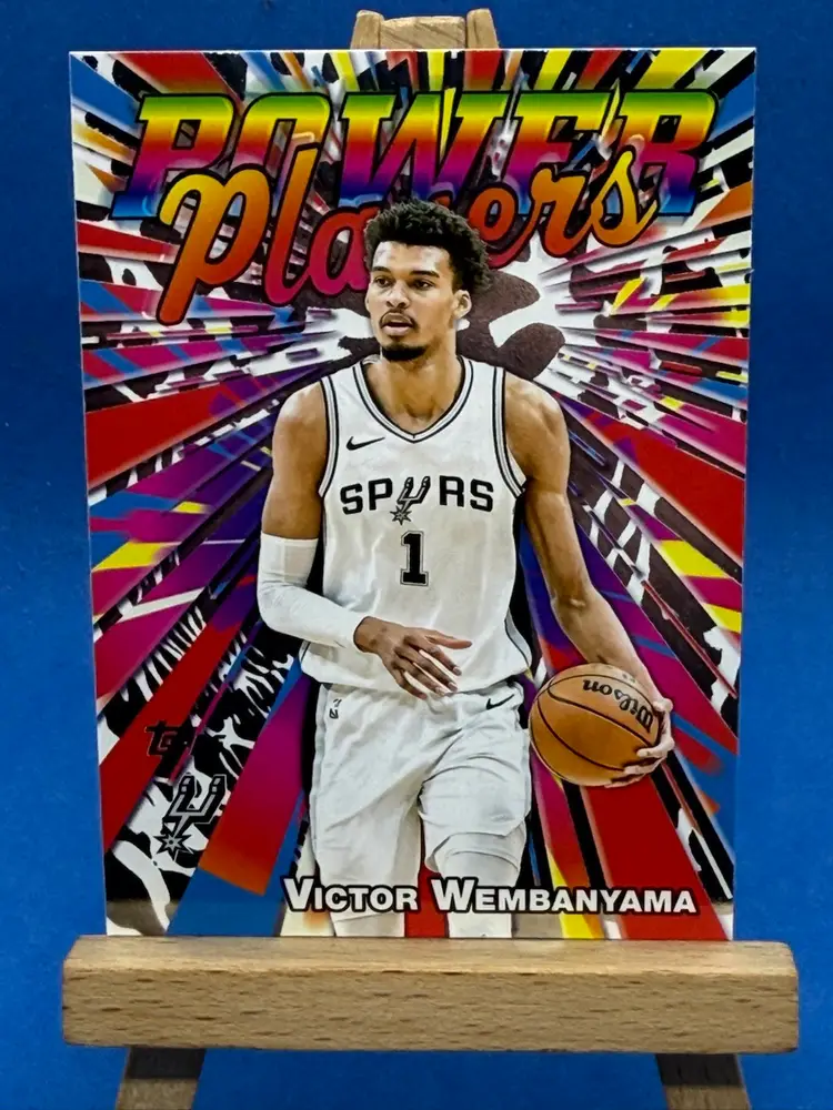 2025-26 Topps Victor Wembanyama Power Players PP-15 San Antonio Spurs