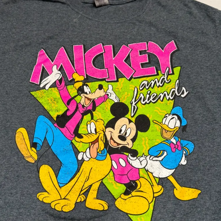 Disney Mickey Mouse & Friends Graphic Print Heather Gray Unisex Adult T-Shirt M