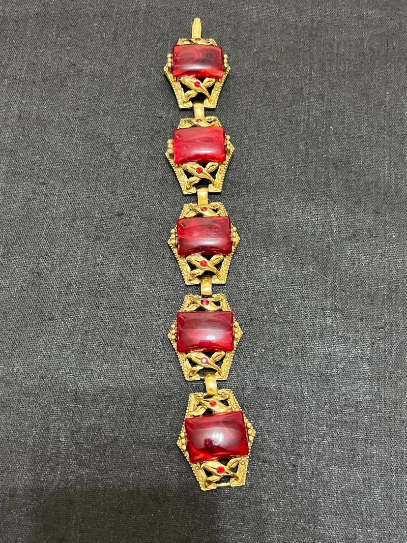 Livestream thumbnail