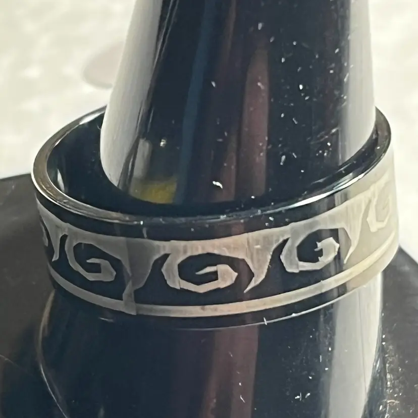 Stainless Steel Ring As Pictured Size 10