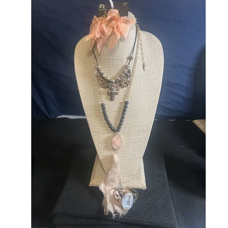 #03 - Stone Jewelry 4pc Lot