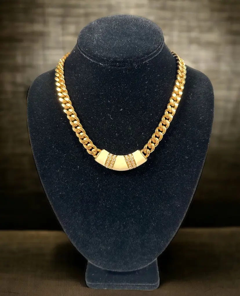 Swarovski SAL Cuban Chain Crystal Ivory Enamel Gold Plated Statement Necklace 16